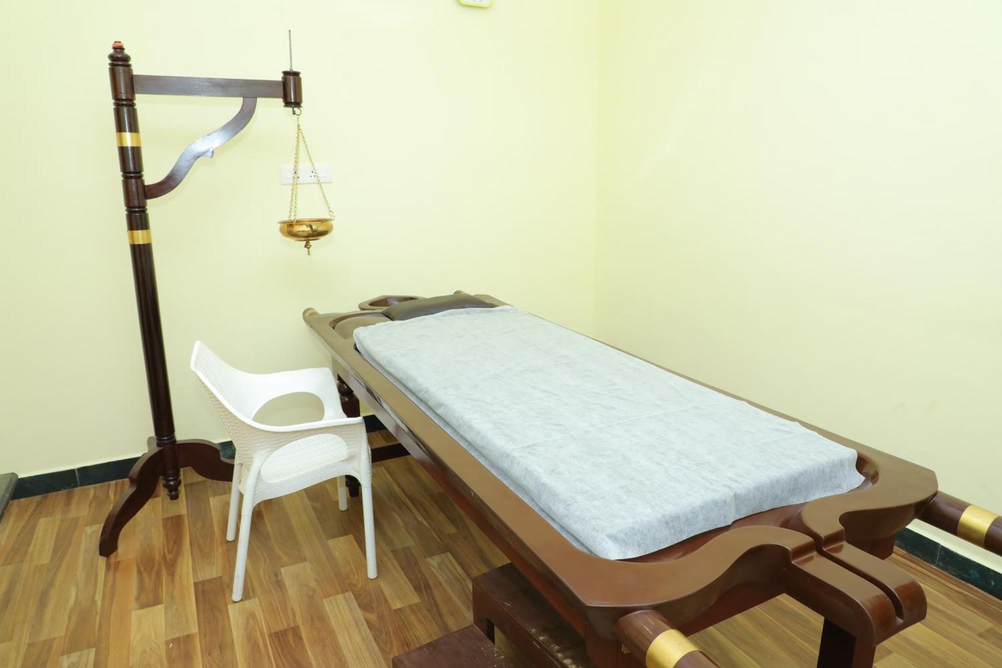 Auro Wellness Castle Ξενοδοχείο Ποντισερί Εξωτερικό φωτογραφία